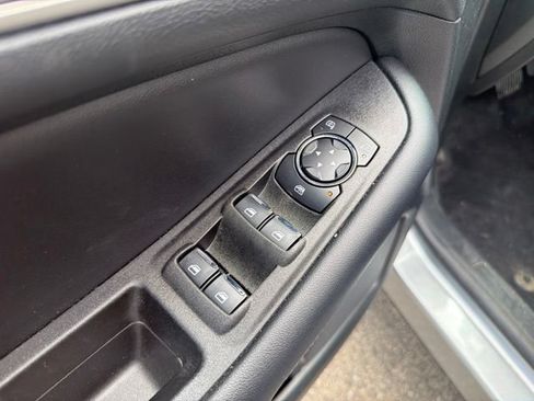 Used 2024 Ford Edge SEL w/ Convenience Package AWD/4WD image 11