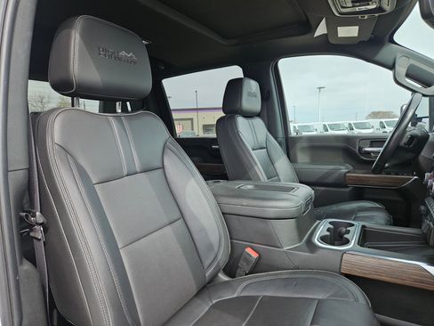 Used 2022 Chevrolet Silverado 3500 High Country w/ Z71 Off-Road Package image 30