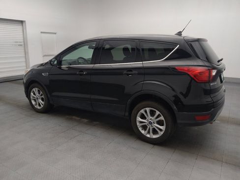 Used 2019 Ford Escape SE FWD image 3