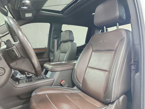 Used 2022 GMC Sierra 1500 Denali AWD/4WD image 10
