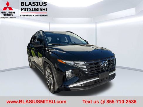 Used 2023 Hyundai Tucson SEL w/ Convenience Package AWD/4WD image 5