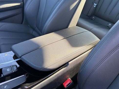 Used 2020 BMW 530e image 23