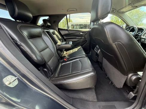 Used 2018 Chevrolet Equinox Premier image 14