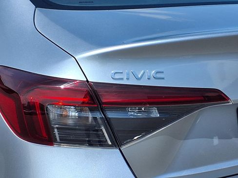 Used 2025 Honda Civic LX image 19