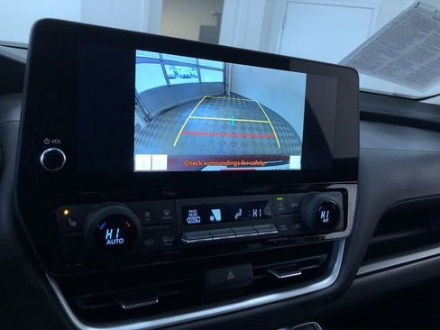 Certified 2025 Toyota Grand Highlander XLE image 29