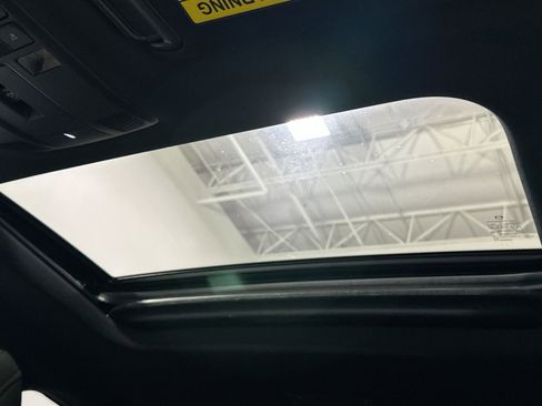 Used 2021 MAZDA CX-9 Signature image 31