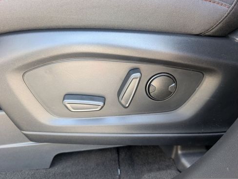 New 2026 Ford Explorer Active image 16