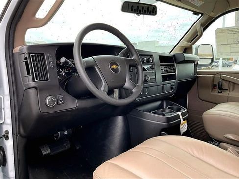 New 2026 Chevrolet Express 2500 RWD image 7