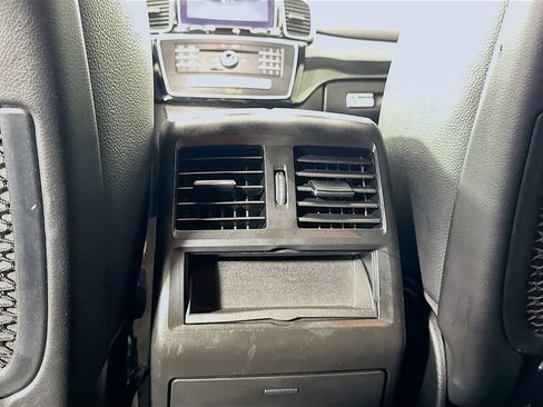 Used 2017 Mercedes-Benz GLE 350 4MATIC image 31