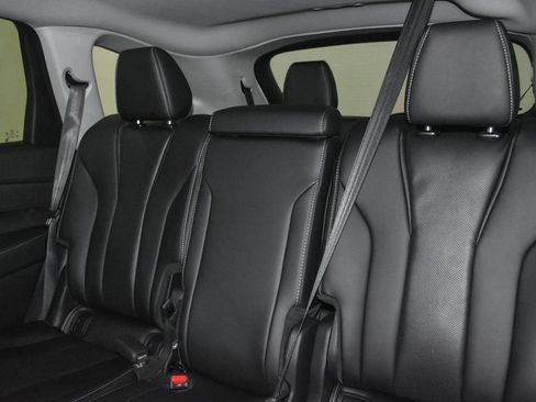 Used 2024 Acura MDX SH-AWD w/ Technology Package image 24