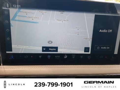 Used 2023 Lincoln Corsair AWD w/ Equipment Group 101A image 15