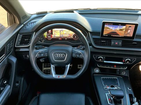 Used 2020 Audi SQ5 Prestige w/ Prestige Package image 8