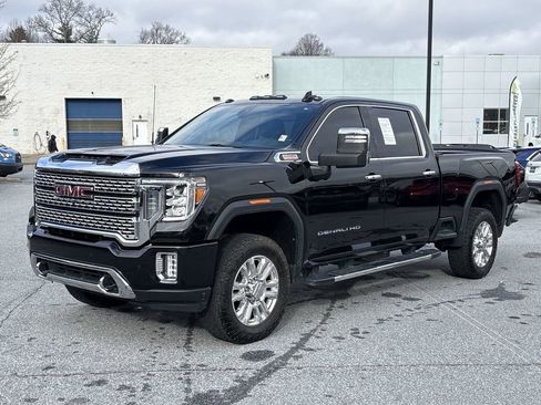 Certified 2022 GMC Sierra 3500 Denali w/ Technology Package image 6