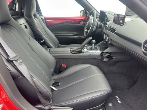 New 2026 MAZDA MX-5 Miata RF Grand Touring RWD image 14
