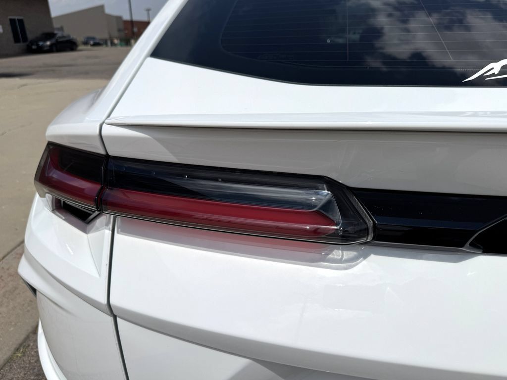 Used 2022 Lamborghini Urus AWD/4WD image 6
