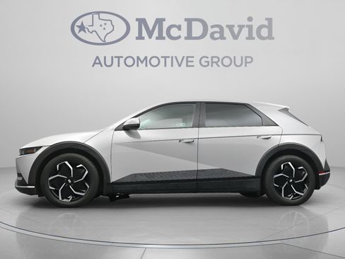 Used 2024 Hyundai Ioniq 5 SEL RWD image 27