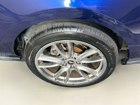 Used 2012 Ford Mustang GT w/ Brembo Brake Pkg image 11