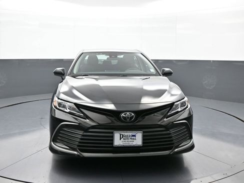 Certified 2023 Toyota Camry LE image 2