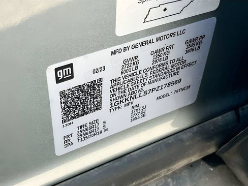Used 2023 GMC Acadia AT4 w/ Technology Package AWD/4WD image 35