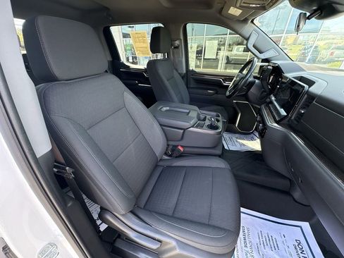 Used 2022 Chevrolet Silverado 1500 LT image 24