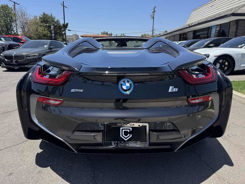 Used 2019 BMW i8 Roadster AWD/4WD image 7