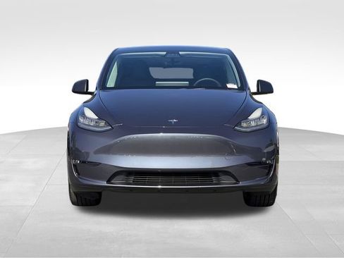 Used 2021 Tesla Model Y 2WD image 8