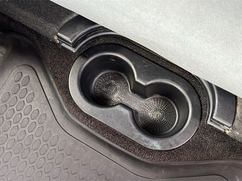 Used 2018 RAM 1500 Outdoorsman image 31