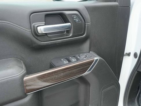 Used 2021 Chevrolet Silverado 1500 LT AWD/4WD image 26