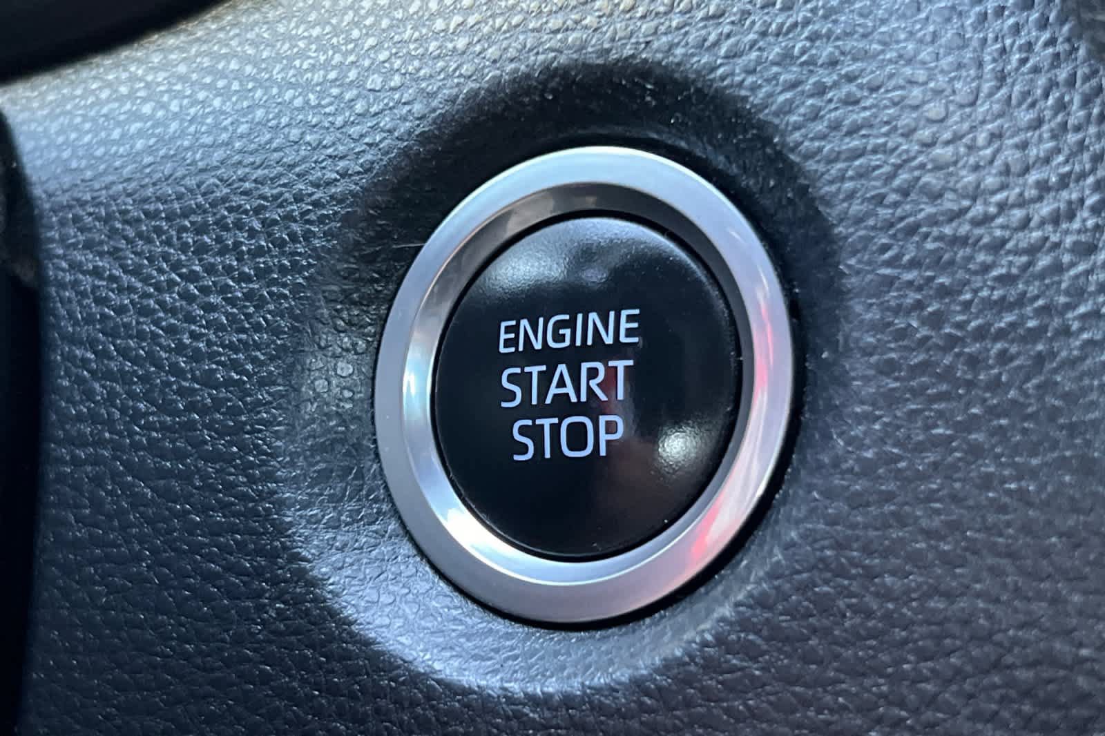 Used 2019 Toyota Corolla SE FWD image 23