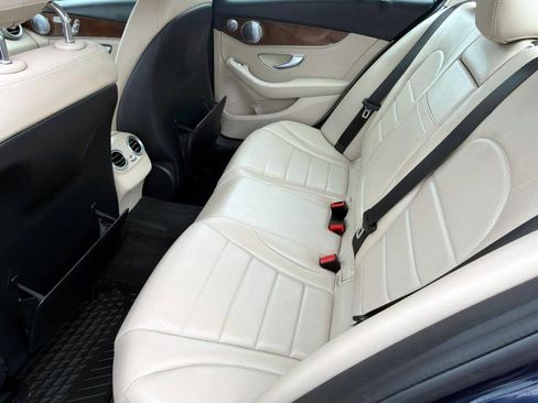 Used 2015 Mercedes-Benz C 300 4MATIC Sedan image 14