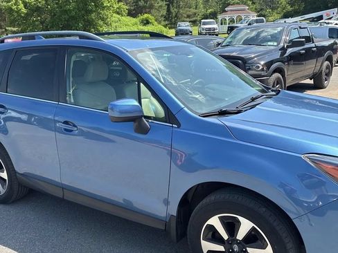 Used 2017 Subaru Forester 2.5i Limited AWD/4WD image 13