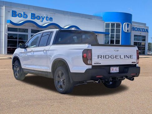 New 2026 Honda Ridgeline TrailSport image 3