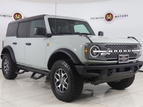 Used 2024 Ford Bronco Badlands AWD/4WD image 25