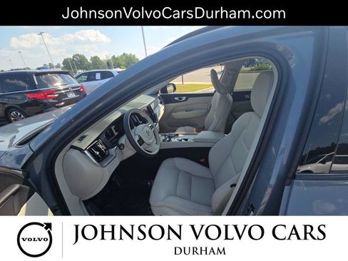Used 2024 Volvo XC60 B5 Core w/ Climate Package AWD/4WD image 15
