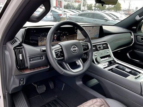 New 2026 Nissan Armada Platinum image 5