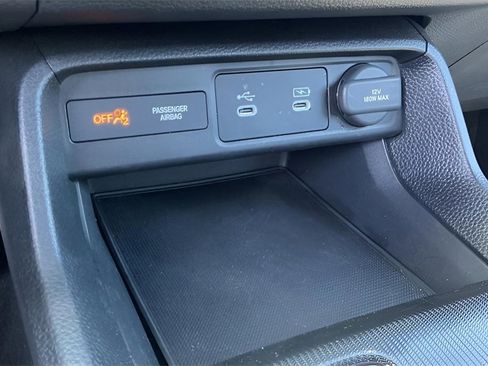 Used 2025 Honda Civic Sport image 29