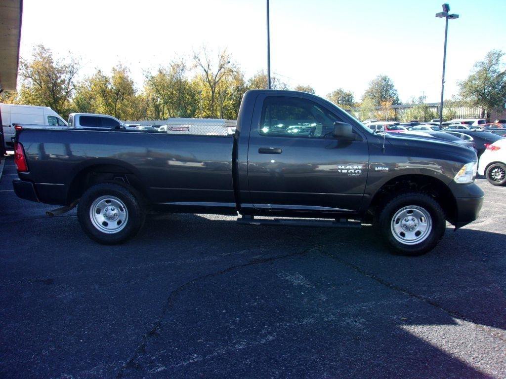 Used 2019 RAM 1500 Tradesman w/ Power & Remote Entry Group AWD/4WD image 4