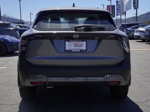 New 2026 Nissan Kicks S image 5