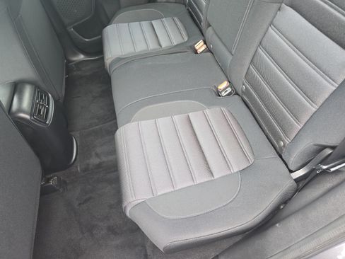 Used 2019 Honda CR-V LX image 12