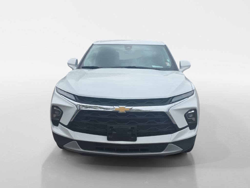 Used 2025 Chevrolet Blazer LT AWD/4WD image 9