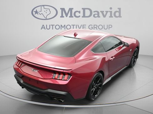 Used 2025 Ford Mustang GT Premium RWD image 38