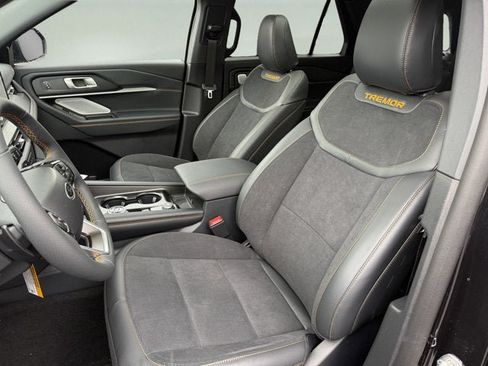 New 2026 Ford Explorer Tremor w/ Tremor Ultimate Package AWD/4WD image 8