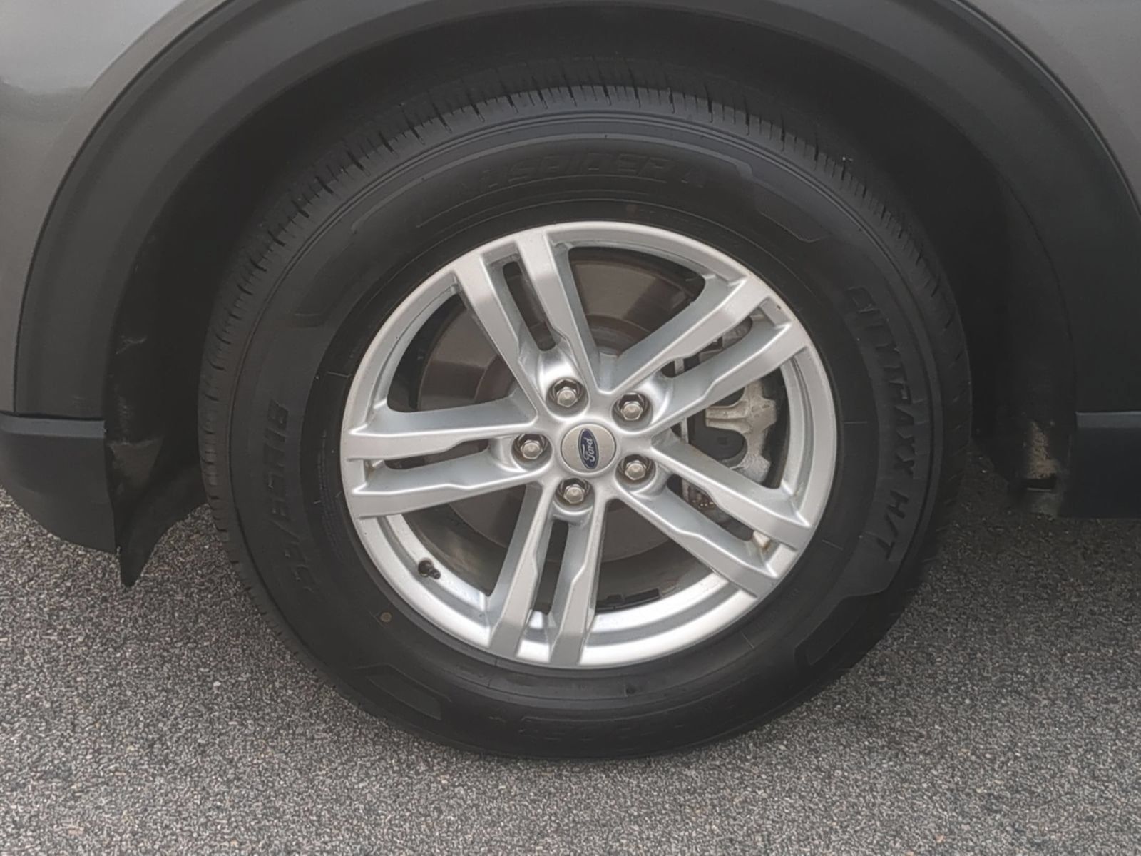 Used 2022 Ford Explorer XLT w/ Equipment Group 202A RWD image 10