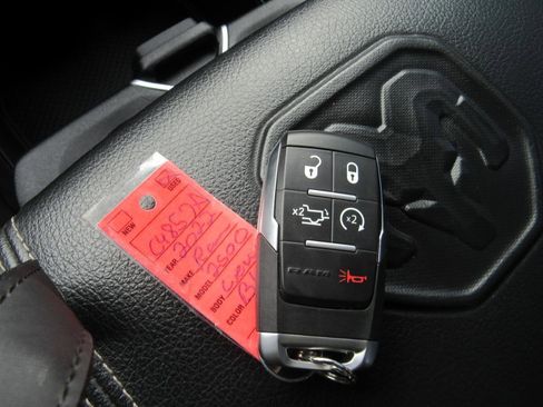 Used 2022 RAM 2500 Laramie image 18