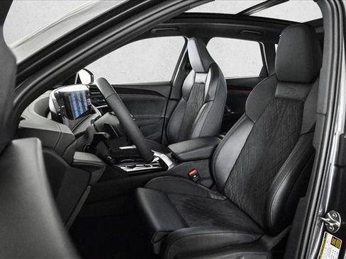 New 2025 Audi SQ5 Premium Plus image 17
