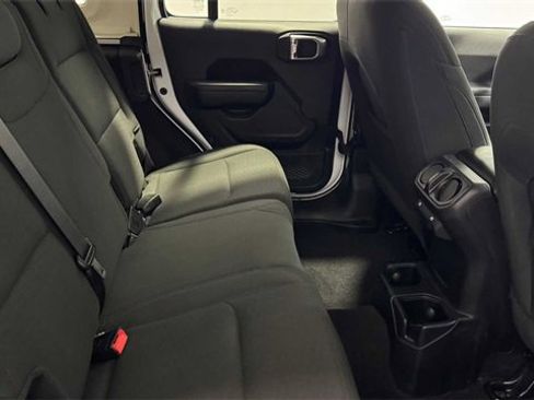 Used 2019 Jeep Wrangler Unlimited Sport S image 15