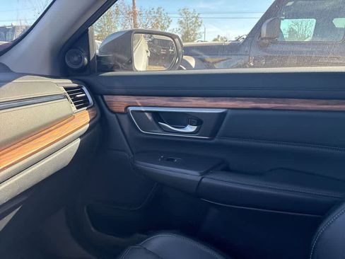 Used 2017 Honda CR-V EX-L image 11