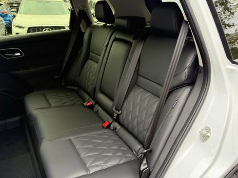 New 2026 Nissan Rogue Platinum w/ Platinum Premium Package image 18