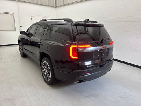 Used 2020 GMC Acadia AT4 w/ Driver Alert Package II AWD/4WD image 4