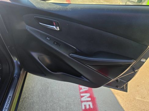 Used 2017 Toyota Yaris iA FWD image 29